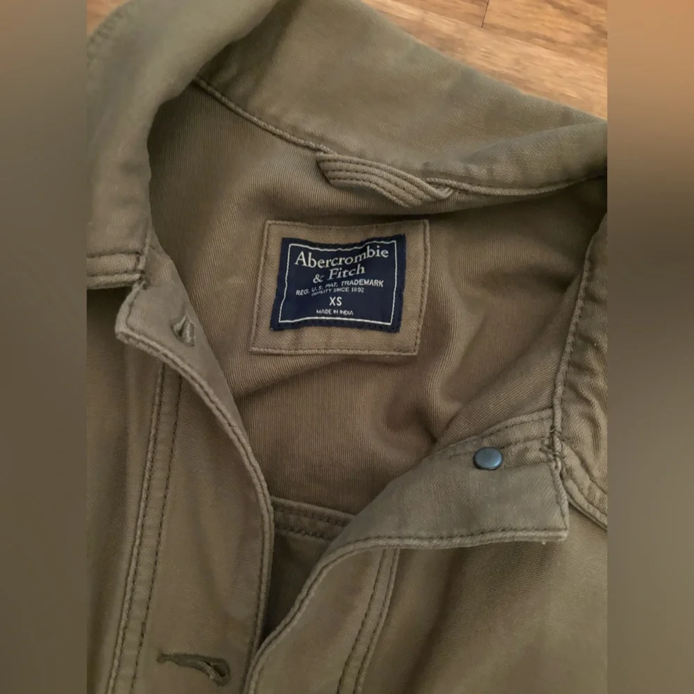 A&F jacket - Picture 2 of 2
